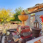 Holiday home 17 Mi To Santa Fe! North Side 'tiffany House' Santa Fe