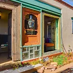 Holiday home 17 Mi To Santa Fe! North Side 'tiffany House' Santa Fe